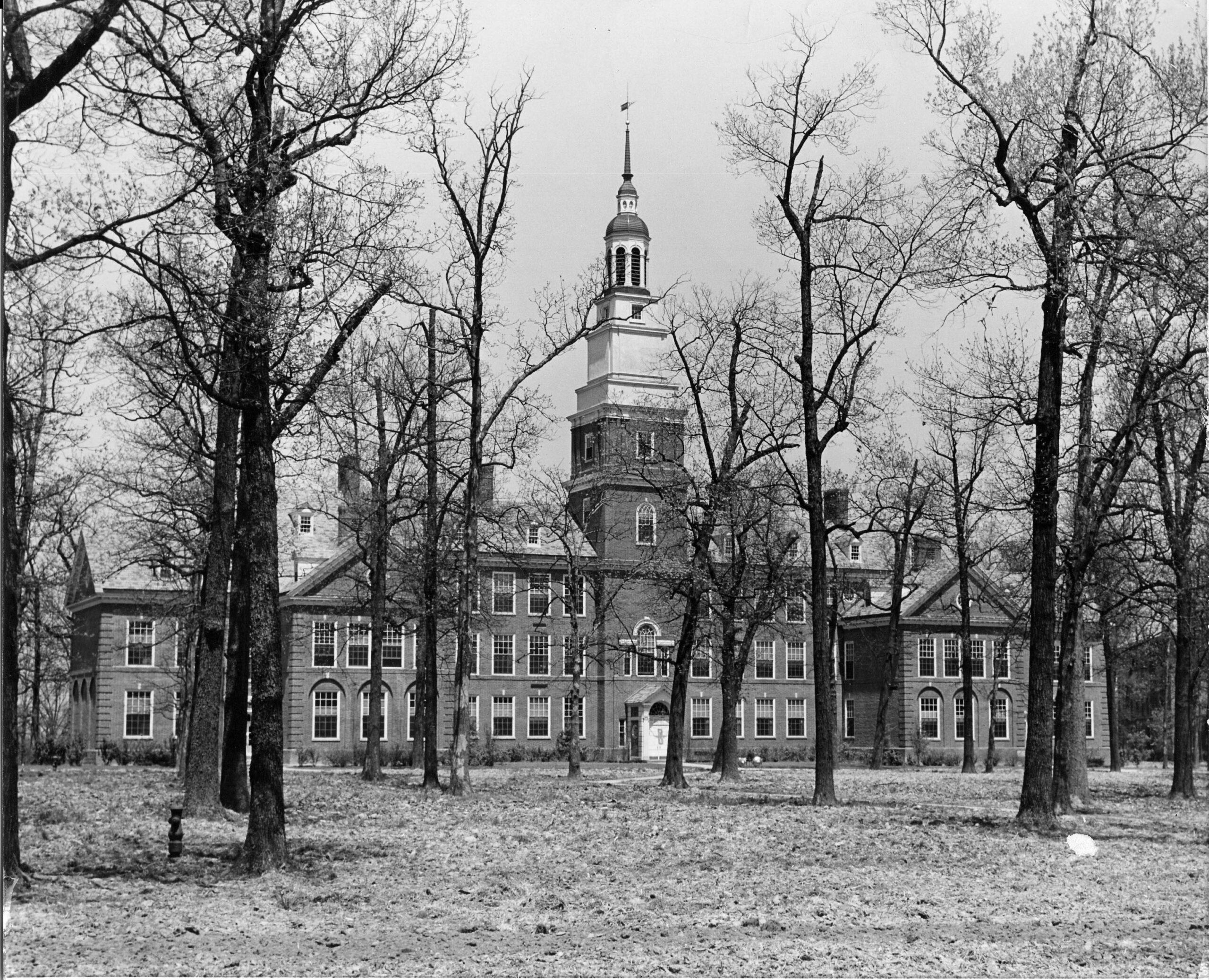 Historical Draper in autumn